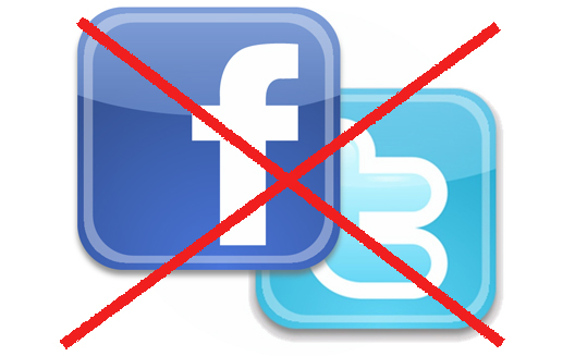 Iran reblocks Twitter and Facebook; local entrepreneur says it wasn't a glitch