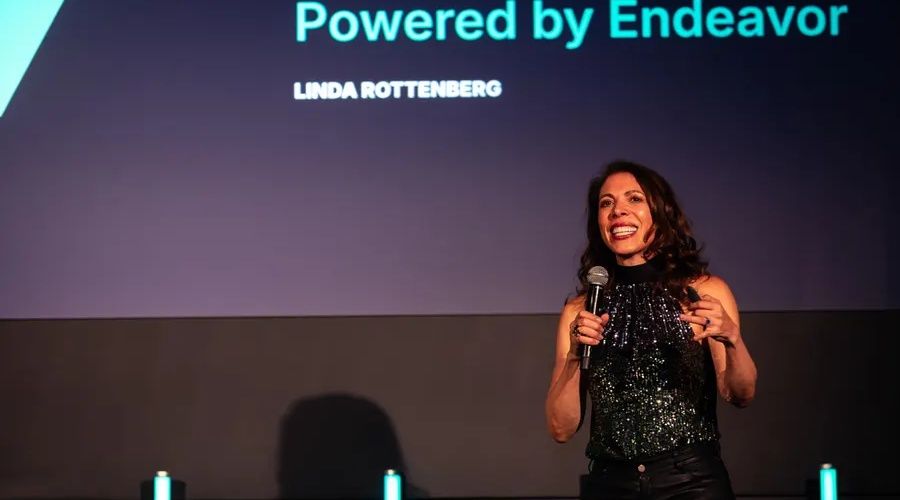 Endeavor Catalyst raises $320 million to back startups beyond Silicon Valley