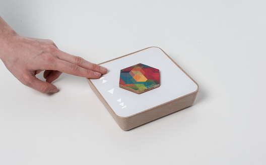 Qleek, the wooden hardware that reconciles vinyl and digital music, launches IndieGogo campaign